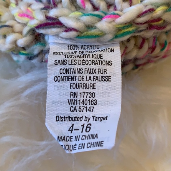 ⭐️Girls multicolor beanie from Target - Picture 3 of 3